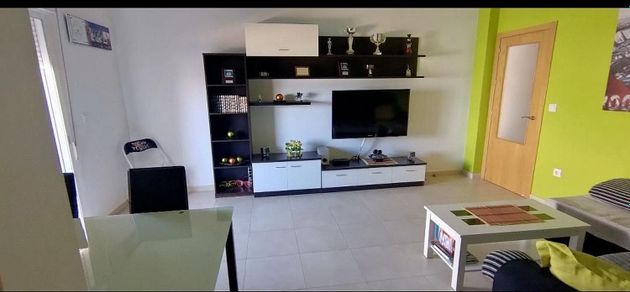 Foto 1 de Piso en alquiler en Punta Umbría de 2 habitaciones con terraza y muebles
