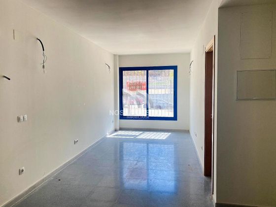 Foto 1 de Piso en venta en Xàtiva de 3 habitaciones con terraza y calefacción