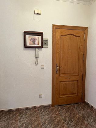 Foto 2 de Piso en venta en Jumilla de 3 habitaciones con aire acondicionado y calefacción
