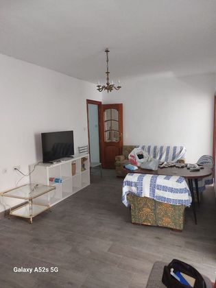 Foto 1 de Pis en lloguer a calle Pedro Antonio de 4 habitacions amb terrassa i mobles