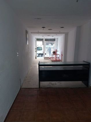 Foto 1 de Alquiler de local en avenida Dilar Esquina Doctor Creus de 30 m²