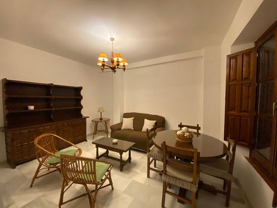 Foto 2 de Alquiler de piso en calle Postigo Velutti de 1 habitación con muebles