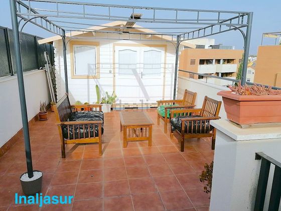 Foto 2 de Dúplex en venda a Nuevo Bulevar de 3 habitacions amb terrassa i piscina