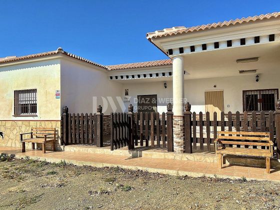 Foto 1 de Casa rural en venta en Camino Viejo de Málaga de 3 habitaciones con jardín