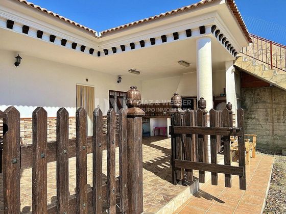 Foto 2 de Casa rural en venda a Camino Viejo de Málaga de 3 habitacions amb jardí