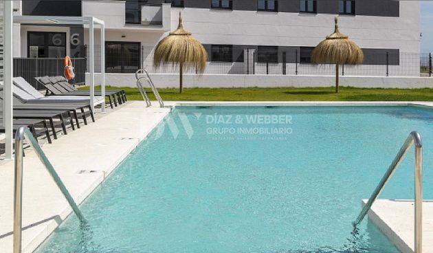 Foto 2 de Pis en lloguer a Benajarafe – Almayate de 2 habitacions amb terrassa i piscina