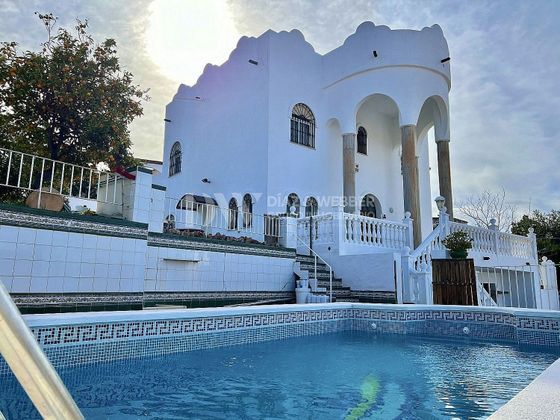 Foto 2 de Xalet en venda a Puerto de la Torre - Atabal de 4 habitacions amb terrassa i piscina