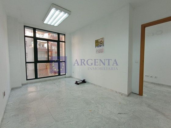 Foto 1 de Oficina en venta en Centro - Cáceres de 70 m²