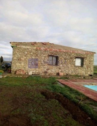 Foto 2 de Casa en venda a Pedanías de Cáceres de 3 habitacions amb piscina