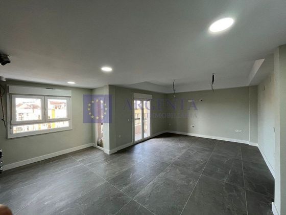 Foto 1 de Pis en venda a Centro - Cáceres de 2 habitacions amb terrassa i aire acondicionat