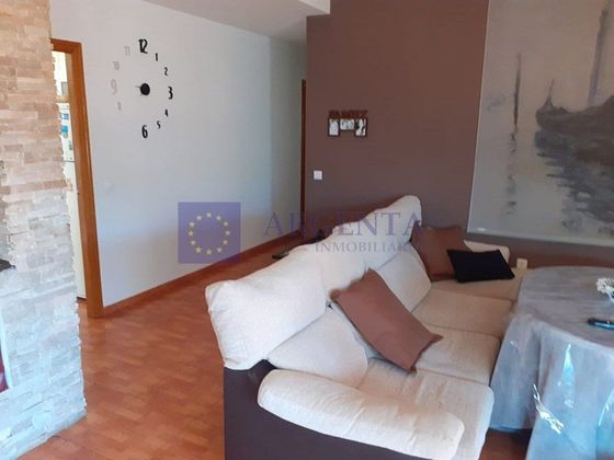Foto 2 de Casa en venda a Centro - Cáceres de 3 habitacions amb piscina i garatge
