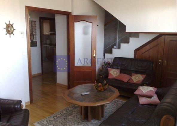 Foto 1 de Ático en alquiler en Centro - Cáceres de 2 habitaciones con terraza y garaje