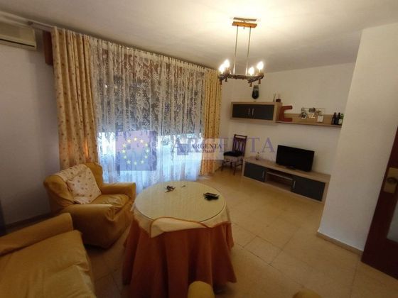 Foto 1 de Pis en lloguer a Centro - Cáceres de 1 habitació amb mobles i aire acondicionat