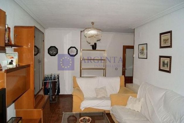 Foto 2 de Piso en alquiler en Centro - Cáceres de 4 habitaciones con terraza y ascensor