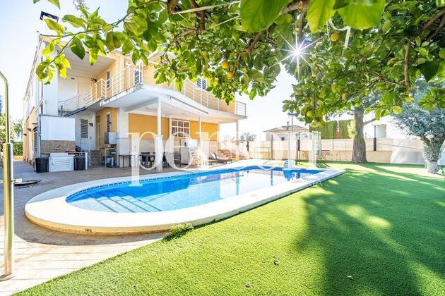 Foto 2 de Xalet en venda a Puig ciudad de 7 habitacions amb terrassa i piscina