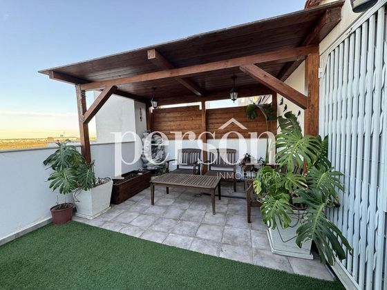 Foto 1 de Pis en venda a Benaguasil de 5 habitacions amb terrassa i garatge