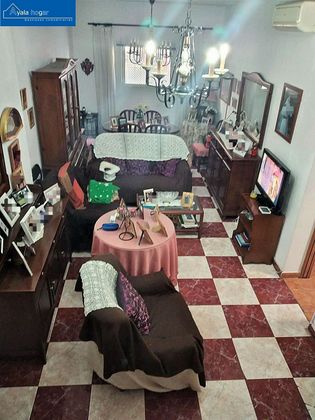 Foto 1 de Casa en venta en Gamarra - La Trinidad de 3 habitaciones con terraza y aire acondicionado