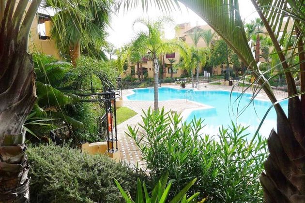 Foto 1 de Pis en venda a Zona Miraflores de 3 habitacions amb terrassa i piscina