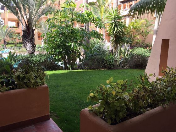 Foto 2 de Pis en venda a Zona Miraflores de 3 habitacions amb terrassa i piscina
