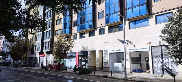 Foto 2 de Oficina en venda a calle Del Pare Tomàs de Montañana amb aire acondicionat