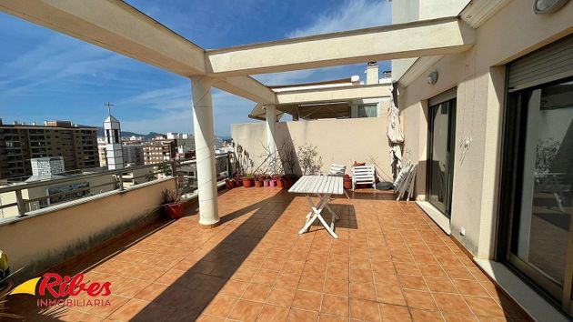 Foto 1 de Ático en venta en calle De la Bega de 2 habitaciones con terraza y balcón