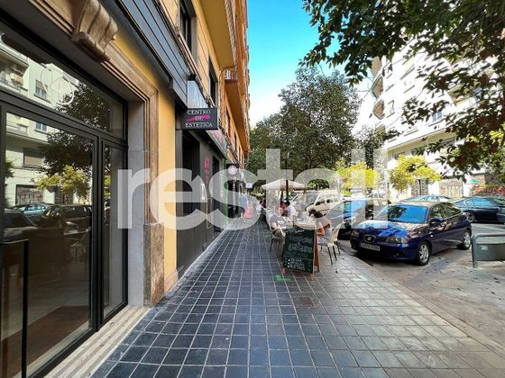 Foto 2 de Alquiler de local en La Vega Baixa con terraza