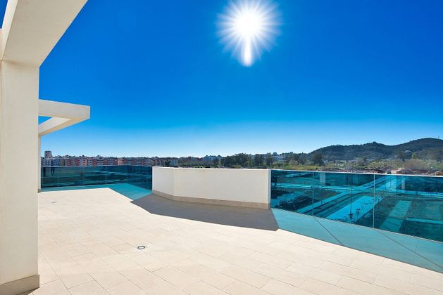 Foto 1 de Venta de ático en Las Lagunas de 3 habitaciones con terraza y piscina