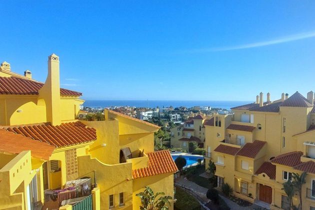 Foto 2 de Àtic en venda a Riviera del Sol de 3 habitacions amb terrassa i piscina