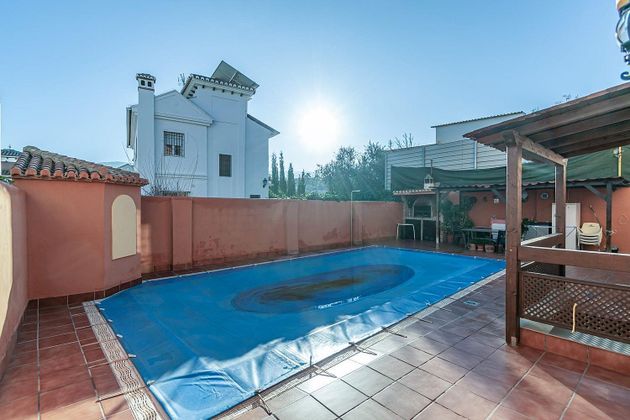Foto 2 de Xalet en venda a Gójar de 5 habitacions amb terrassa i piscina