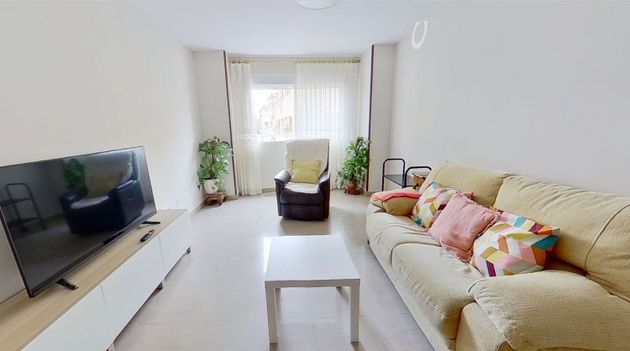 Foto 1 de Piso en alquiler en El Ranero de 2 habitaciones con muebles y aire acondicionado
