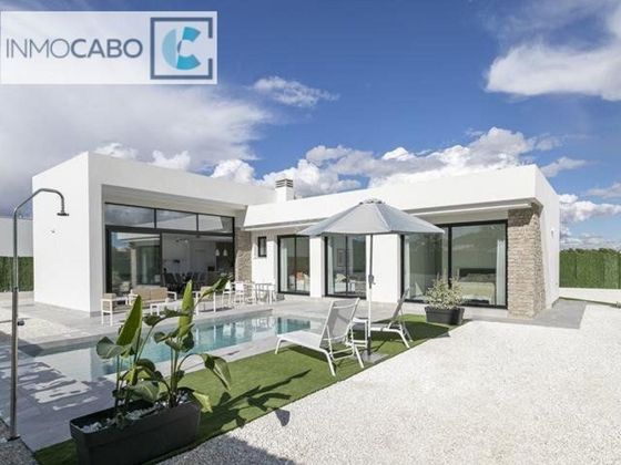 Foto 1 de Chalet en venta en Calasparra de 3 habitaciones con terraza y piscina