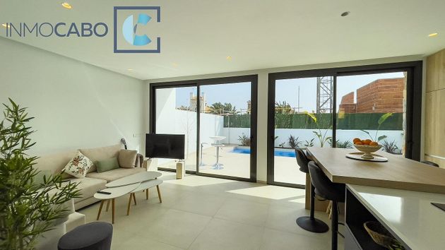 Foto 1 de Xalet en lloguer a Cabo de Palos de 3 habitacions amb terrassa i piscina
