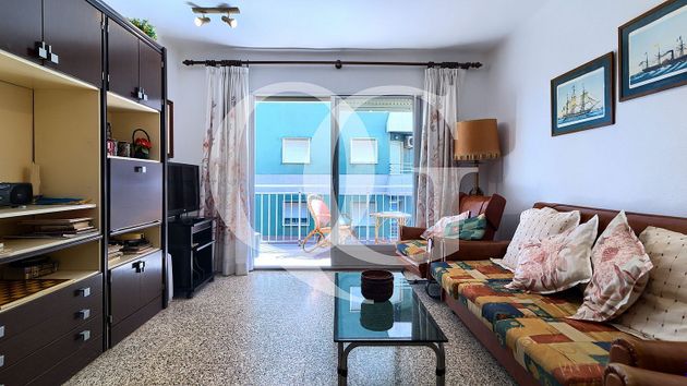 Foto 1 de Pis en venda a El Perelló - Les Palmeres - Mareny de Barraquetes de 3 habitacions amb terrassa i balcó