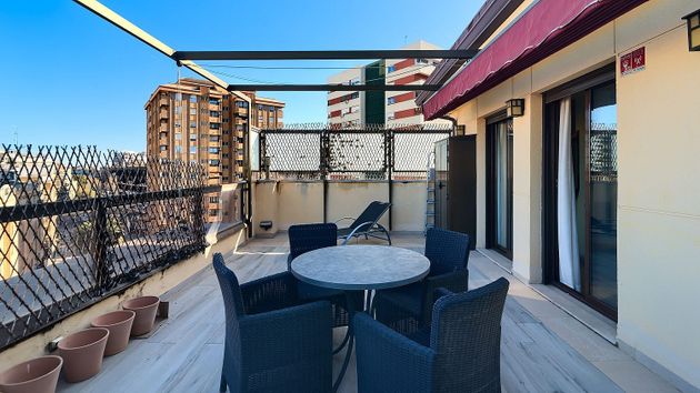 Foto 1 de Venta de ático en Mestalla de 2 habitaciones con terraza y balcón