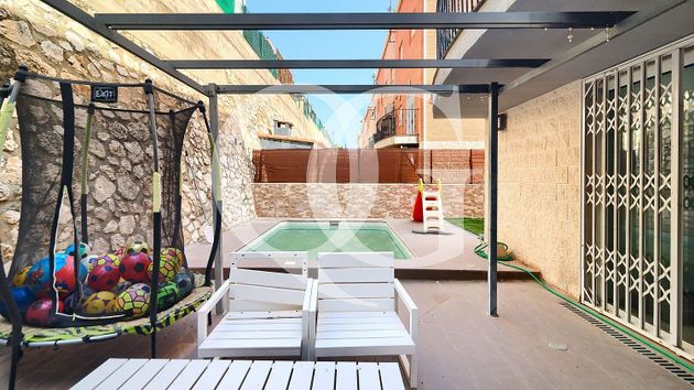 Foto 2 de Casa en venta en Cerdà de 3 habitaciones con terraza y piscina