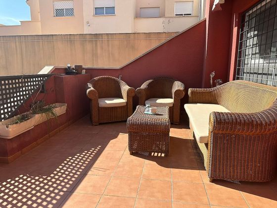 Foto 1 de Casa en venda a avenida Génova de 3 habitacions amb terrassa i piscina
