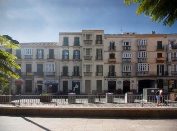 Foto 1 de Local en alquiler en plaza De la Merced de 167 m²