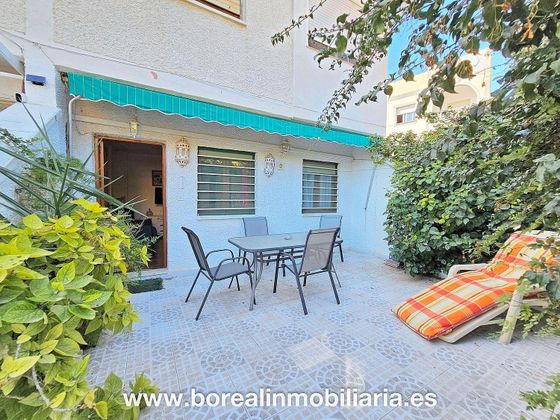 Foto 1 de Venta de casa en Santiago de la Ribera de 2 habitaciones con terraza y jardín