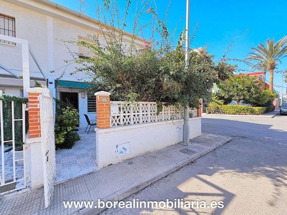 Foto 2 de Casa en venda a Santiago de la Ribera de 2 habitacions amb terrassa i jardí