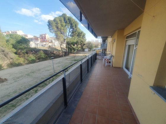 Foto 1 de Pis en venda a Santa Margarida de Montbui de 4 habitacions amb terrassa i balcó