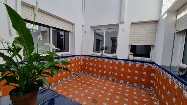 Foto 2 de Xalet en venda a Barrio Alto de 5 habitacions amb terrassa i garatge
