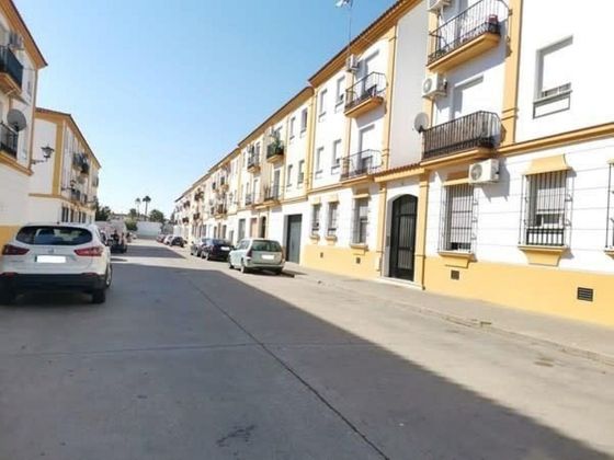 Foto 1 de Venta de piso en Cartaya de 3 habitaciones con balcón y aire acondicionado