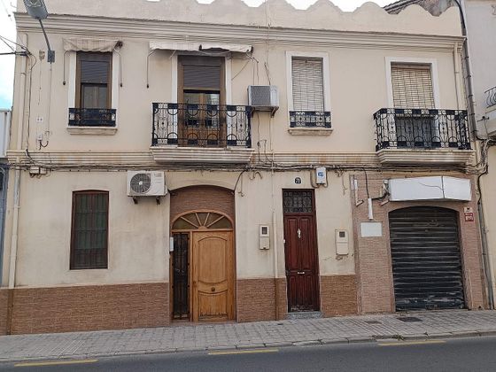 Foto 1 de Casa en venda a Fonteta de Sant Lluís de 8 habitacions amb terrassa