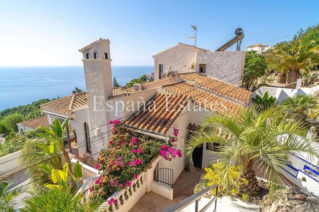 Foto 2 de Casa en venda a Salobreña de 5 habitacions amb terrassa i piscina