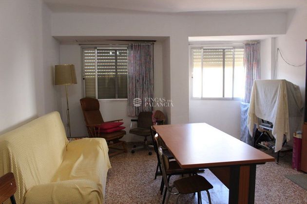 Foto 2 de Pis en venda a calle Nou de 2 habitacions amb terrassa