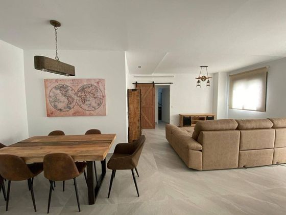 Foto 1 de Alquiler de piso en Centro - Doña Mercedes de 2 habitaciones con garaje y aire acondicionado