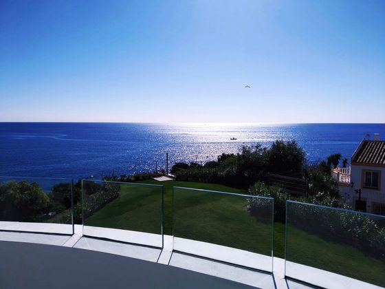 Foto 2 de Àtic en venda a El Faro de Calaburra - Chaparral de 2 habitacions amb terrassa i piscina