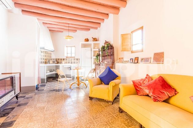 Foto 2 de Pis en venda a Carmona de 2 habitacions amb terrassa i aire acondicionat