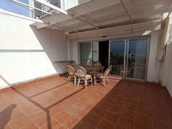 Foto 1 de Casa adossada en venda a El Faro - El Dossel de 3 habitacions amb terrassa i garatge