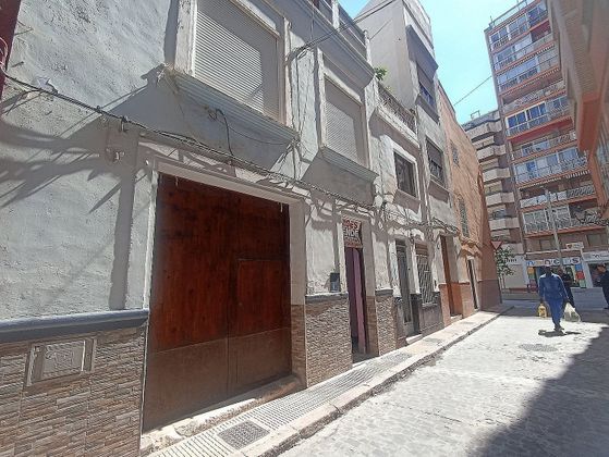 Foto 1 de Casa en venta en Pueblo de Cullera de 4 habitaciones con terraza y garaje